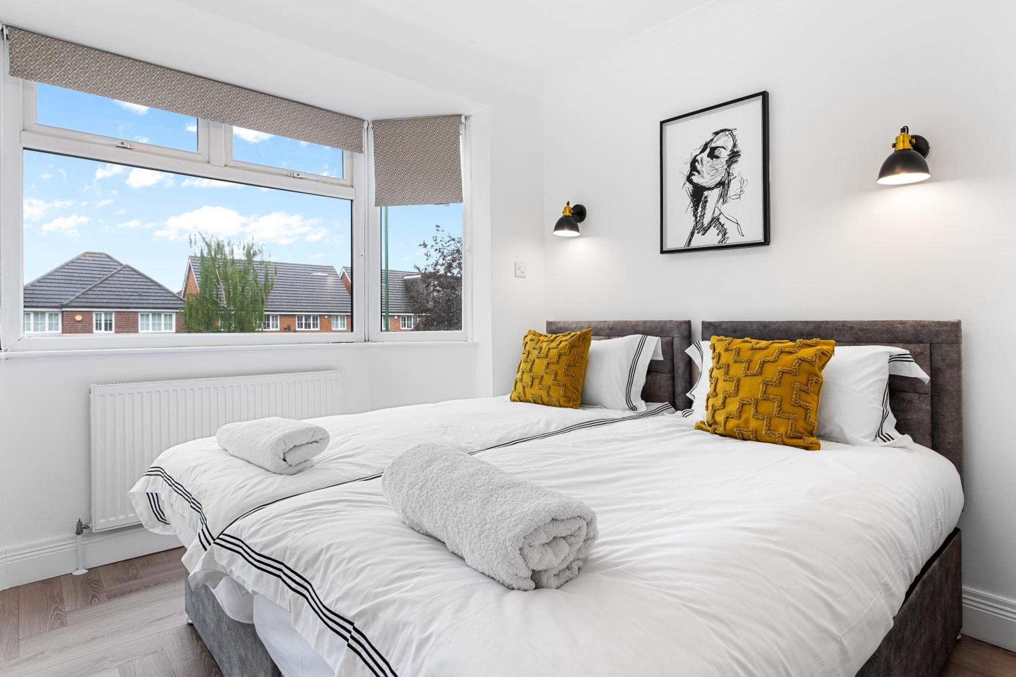 3 Bedroom House Close To Dartford Station ภายนอก รูปภาพ